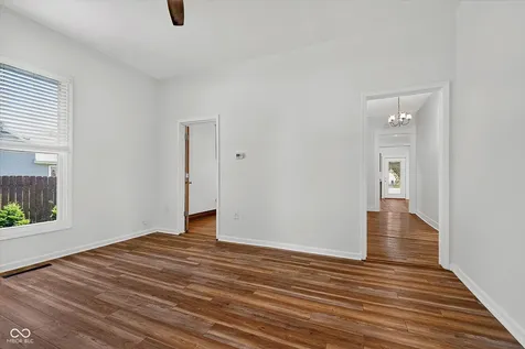 203 W Union Street Waynetown IN 47990