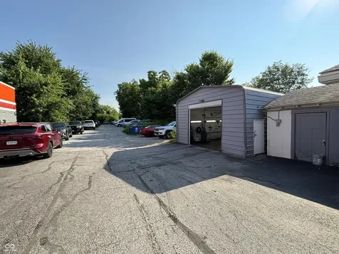 516 E Main Street Brownsburg IN 46112