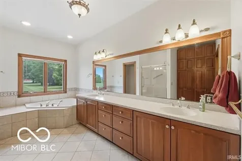 5601 W County Road 400 N Muncie IN 47304