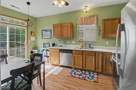 520 Farley Drive Indianapolis IN 46214