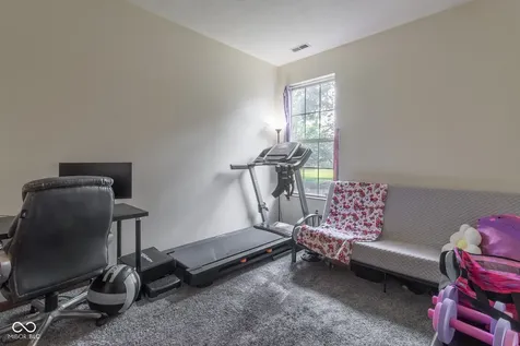 520 Farley Drive Indianapolis IN 46214