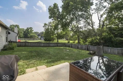 520 Farley Drive Indianapolis IN 46214