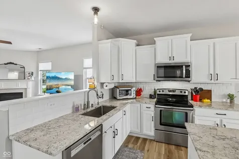 11186 Van Buren Place Fishers IN 46038