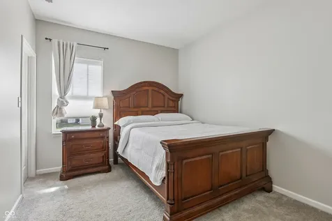 11186 Van Buren Place Fishers IN 46038