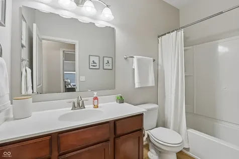 11186 Van Buren Place Fishers IN 46038