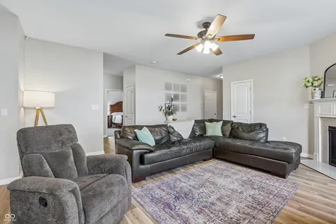 11186 Van Buren Place Fishers IN 46038