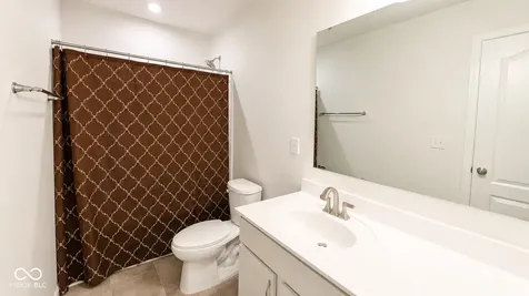 1069 Gatewick Court Greenwood IN 46143
