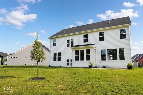 1069 Gatewick Court Greenwood IN 46143