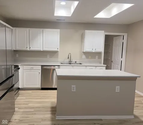 14243 Holly Berry Circle Fishers IN 46038