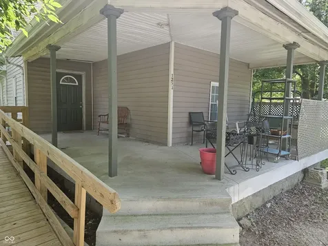 1253 Congress Street Middletown IN 47356
