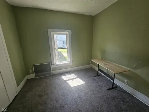 1253 Congress Street Middletown IN 47356