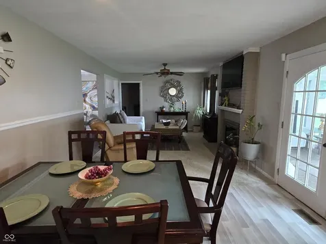 8221 Orchid Lane Indianapolis IN 46219