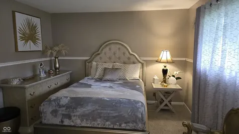 8221 Orchid Lane Indianapolis IN 46219