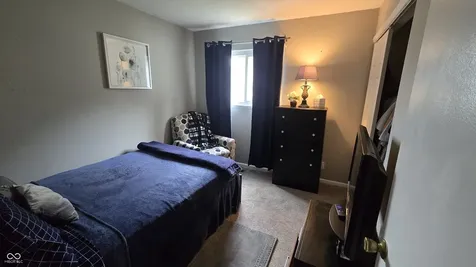 8221 Orchid Lane Indianapolis IN 46219