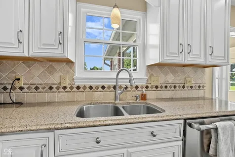 4919 E Dayhuff Road Mooresville IN 46158