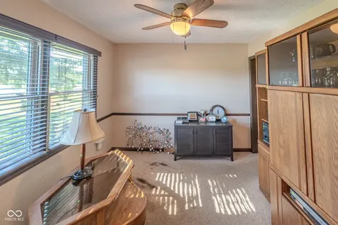 1073 N 350 W Greenfield IN 46140