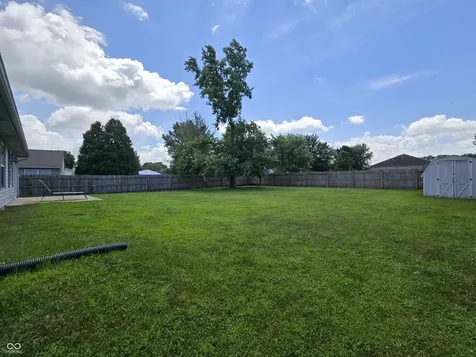 2069 Creekside Drive Seymour IN 47274