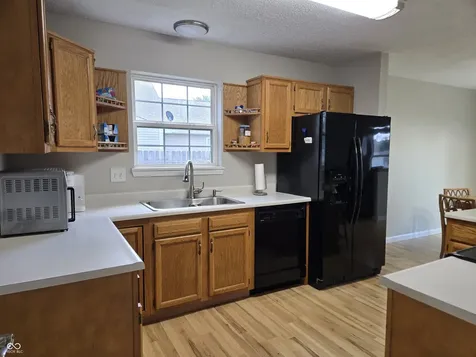 2069 Creekside Drive Seymour IN 47274