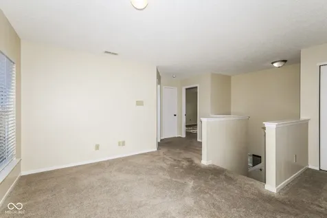 14136 Country Breeze Lane Fishers IN 46038