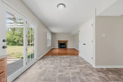 528 Tanninger Drive Indianapolis IN 46239