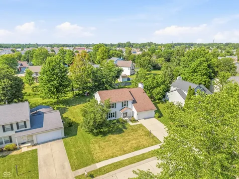 528 Tanninger Drive Indianapolis IN 46239