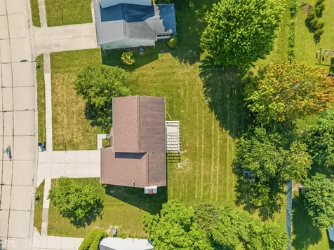 528 Tanninger Drive Indianapolis IN 46239