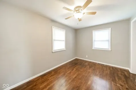 3729 Burton Place Anderson IN 46013
