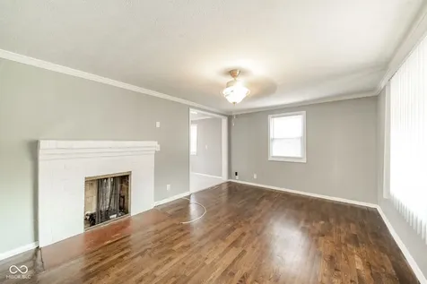 3729 Burton Place Anderson IN 46013