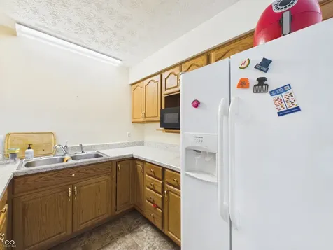 5551 Meadowood Drive Indianapolis IN 46224