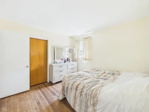 5551 Meadowood Drive Indianapolis IN 46224