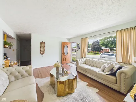 5551 Meadowood Drive Indianapolis IN 46224