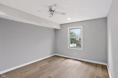 7606 Farm View Circle E Indianapolis IN 46256
