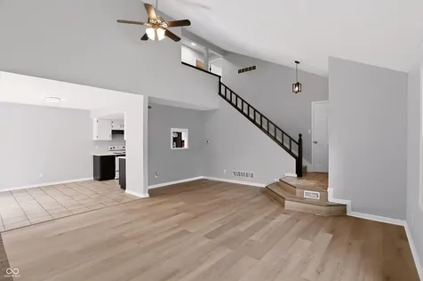 7606 Farm View Circle E Indianapolis IN 46256