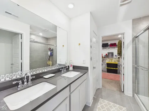 9202 Novak Court Indianapolis IN 46259