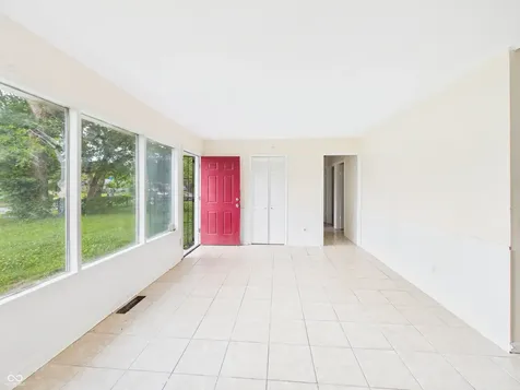 4338 Thrush Drive Indianapolis IN 46222