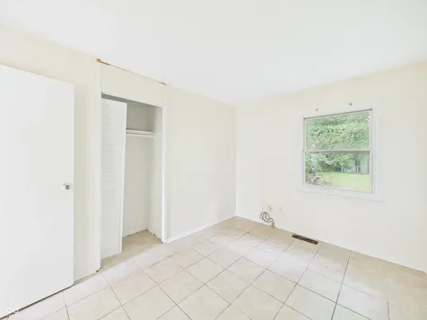 4338 Thrush Drive Indianapolis IN 46222