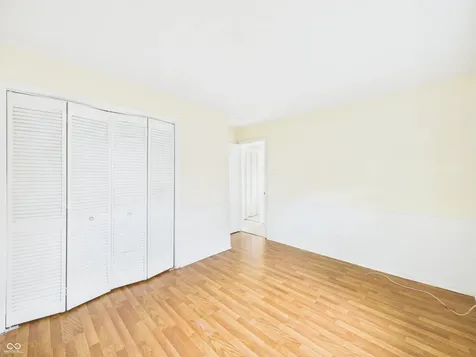 4338 Thrush Drive Indianapolis IN 46222