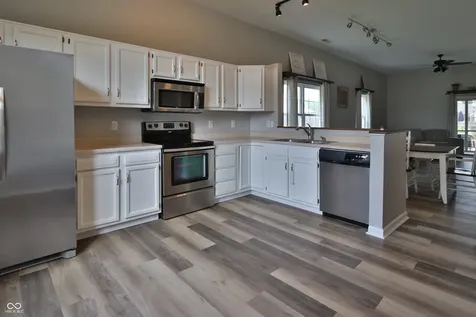 1704 Creekside Drive Brownsburg IN 46112