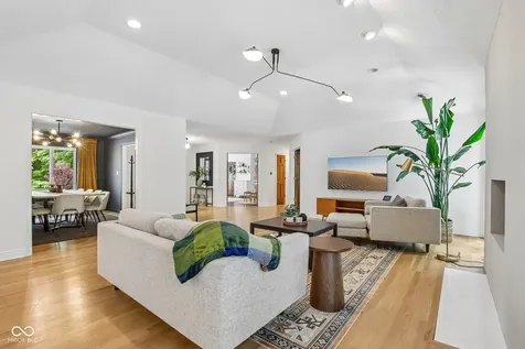 7655 Randue Court Indianapolis IN 46278