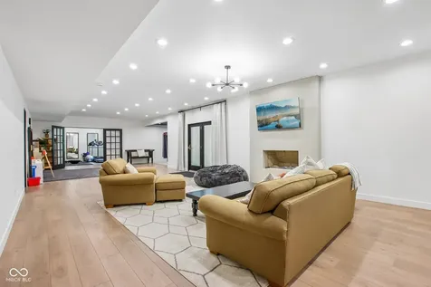 7655 Randue Court Indianapolis IN 46278