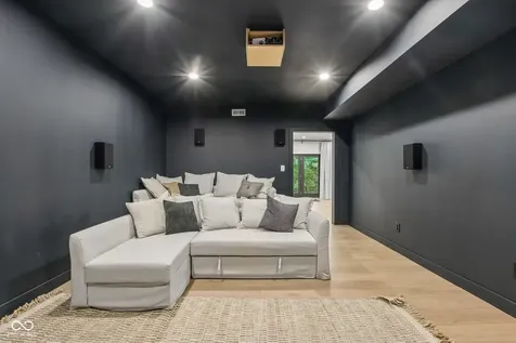 7655 Randue Court Indianapolis IN 46278