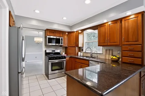 7148 E 65th Street Indianapolis IN 46256