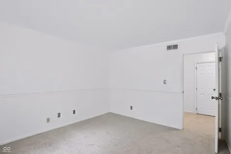 7148 E 65th Street Indianapolis IN 46256