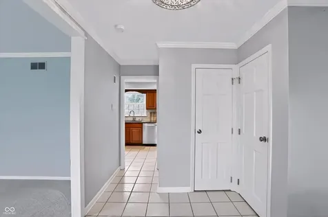 7148 E 65th Street Indianapolis IN 46256
