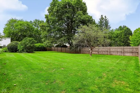 7148 E 65th Street Indianapolis IN 46256