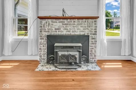 314 W Main Street Jamestown IN 46147