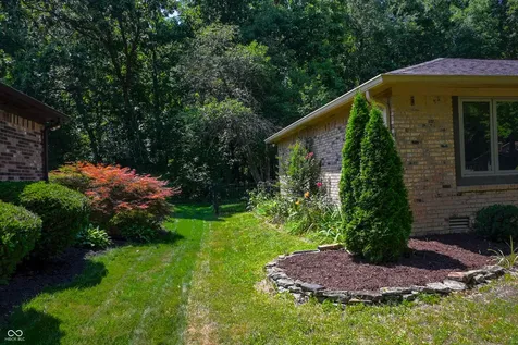 534 Greenlee Drive Indianapolis IN 46234