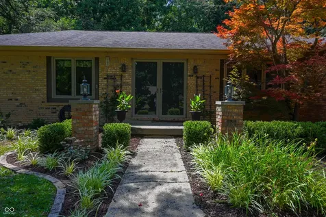 534 Greenlee Drive Indianapolis IN 46234