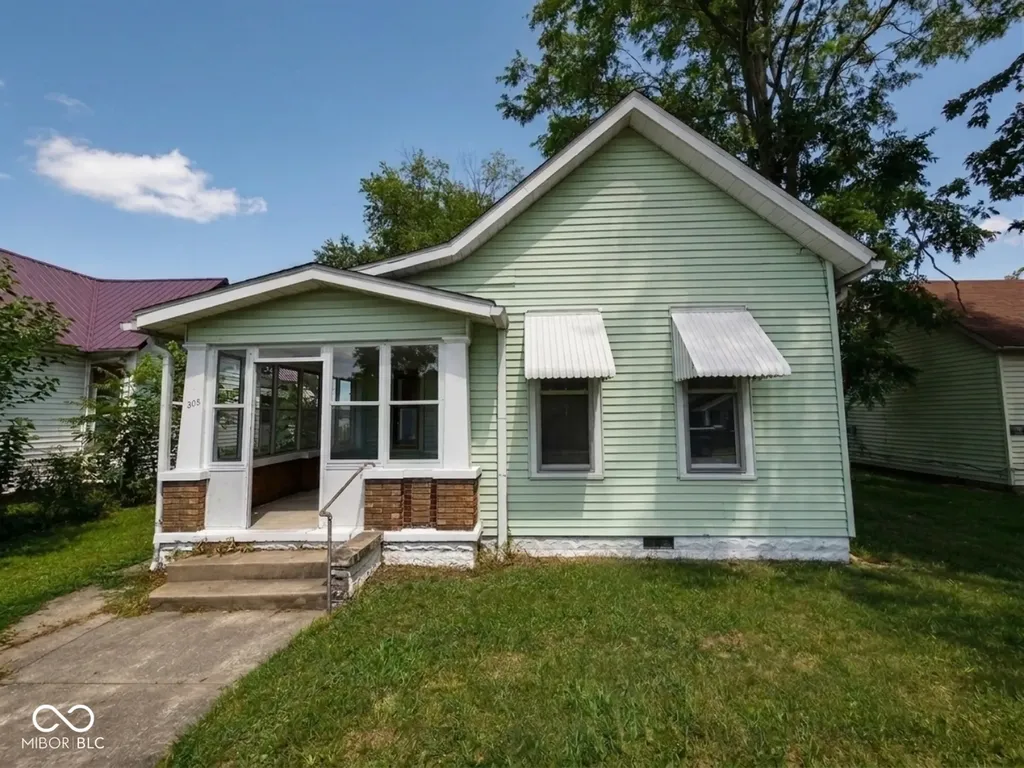 305 S Vine Street Seymour IN 47274