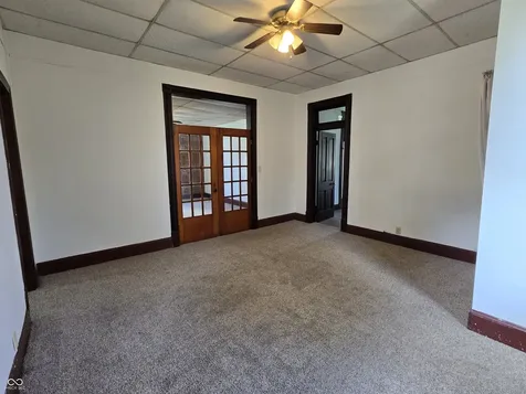 305 S Vine Street Seymour IN 47274